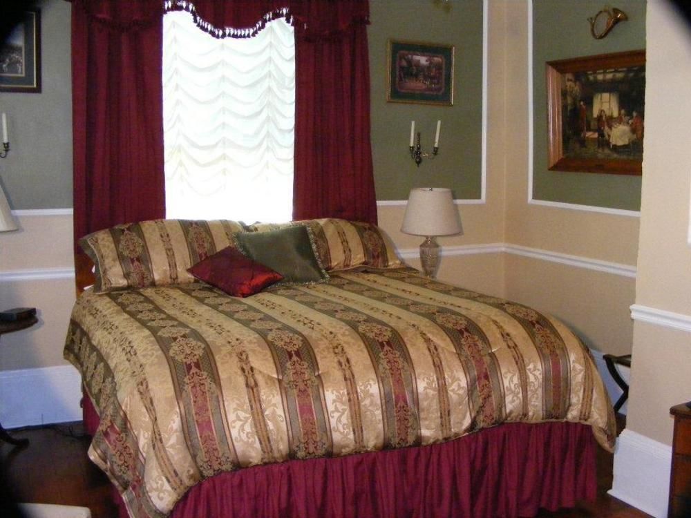 Allison House Inn Куінсі Екстер'єр фото