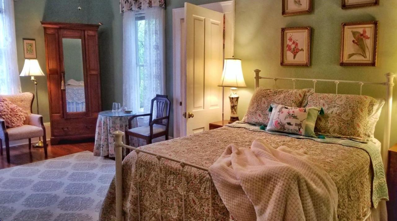 Allison House Inn Куінсі Екстер'єр фото