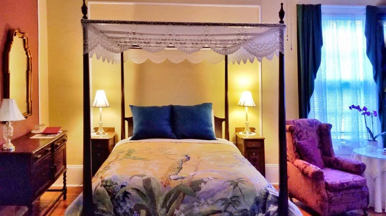 Allison House Inn Куінсі Екстер'єр фото